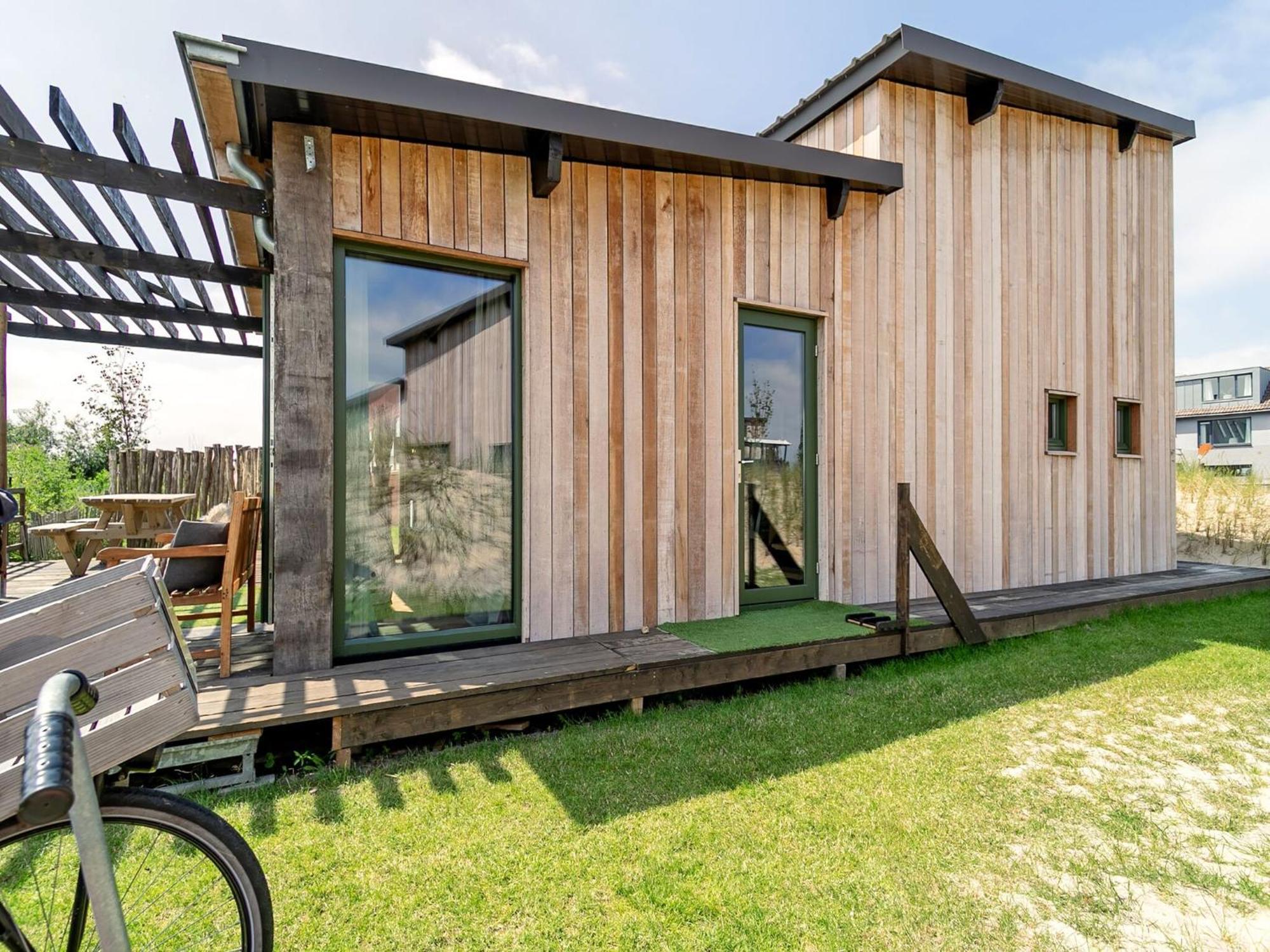 Quaint Bungalow In Callantsoog With Garden Екстериор снимка