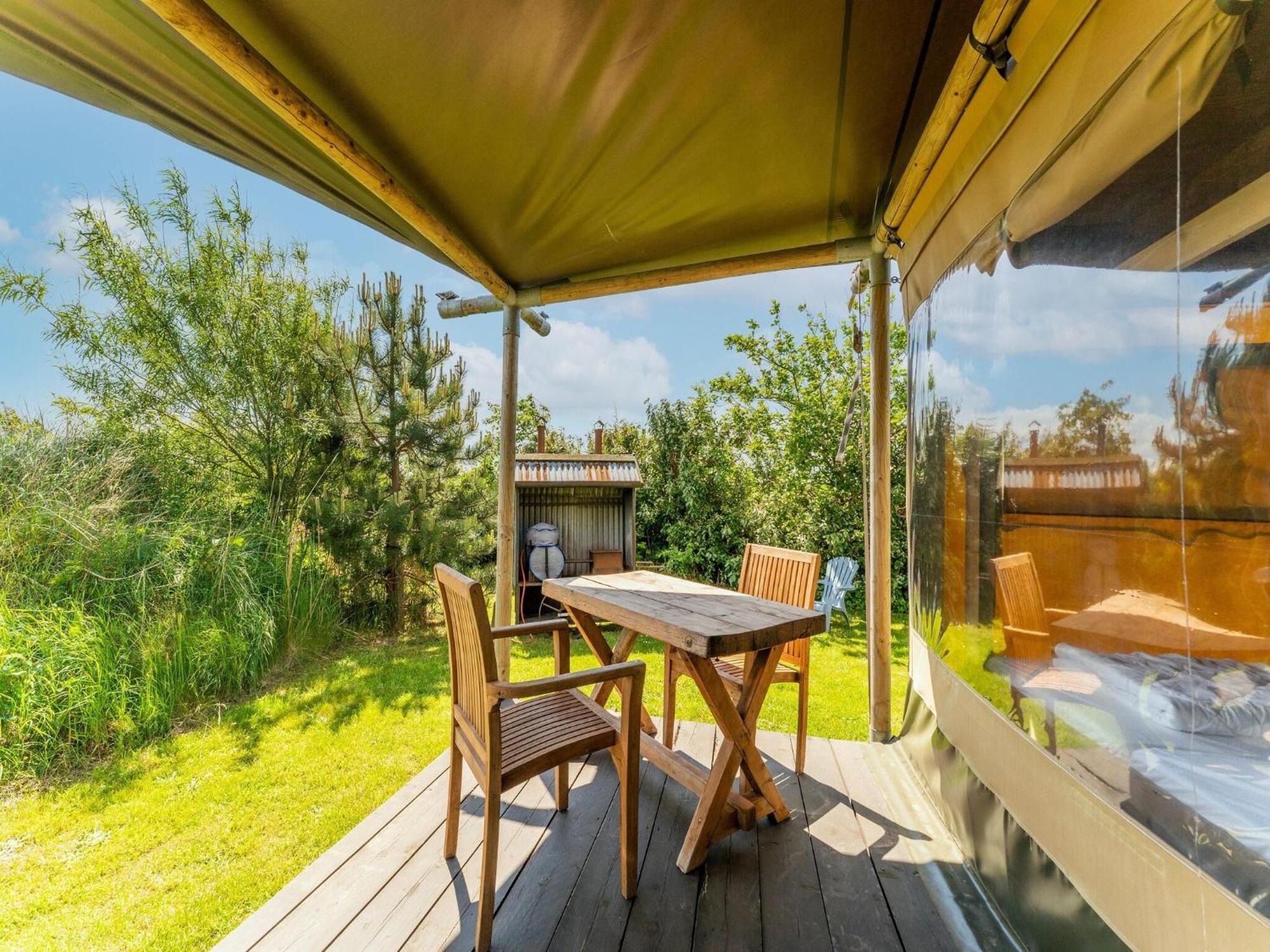 Quaint Bungalow In Callantsoog With Garden Екстериор снимка